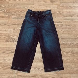 Uniqulo Women's Wide Cropped Denim